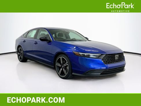 Used 2024 Honda Accord Sport image 1