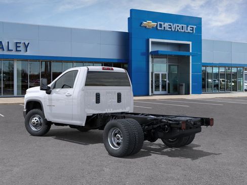 New 2025 Chevrolet Silverado 3500 W/T w/ WT Convenience Package image 37
