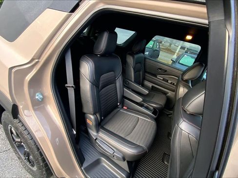 Used 2023 Nissan Pathfinder Rock Creek image 19