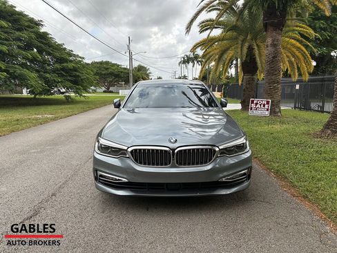 Used 2018 BMW 530i image 3