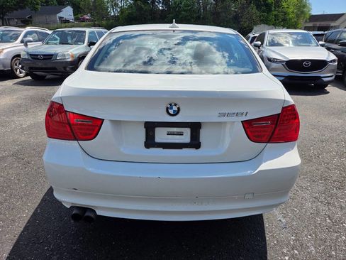 Used 2011 BMW 328i Sedan w/ Premium Pkg RWD image 6