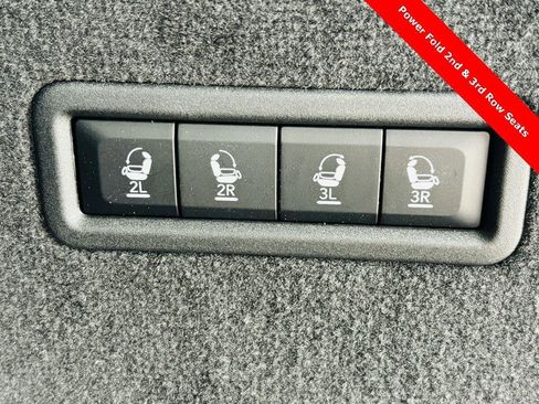 New 2024 Jeep Grand Wagoneer Series III image 11