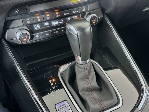 Used 2023 MAZDA CX-9 Carbon Edition image 24