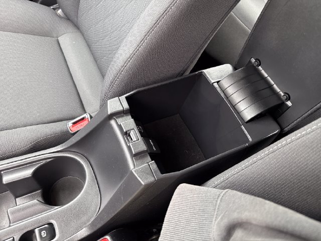 Used 2025 Toyota Corolla LE FWD image 23