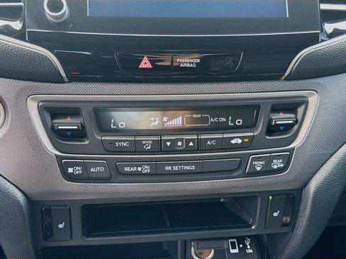 Used 2023 Honda Ridgeline RTL image 14