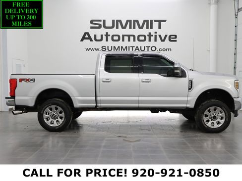 Used 2018 Ford F250 Lariat w/ Chrome Package image 1