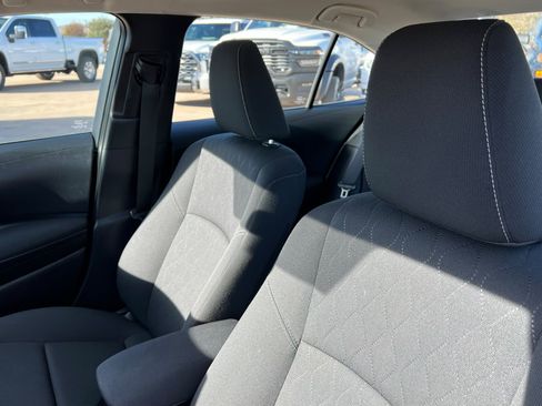 Used 2023 Toyota Corolla LE image 16