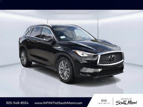 Used 2025 INFINITI QX50 Luxe AWD/4WD image 3