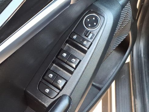 Used 2022 Kia Seltos S FWD image 20
