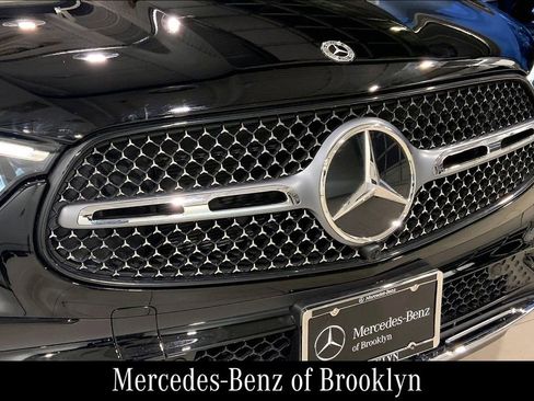Certified 2026 Mercedes-Benz GLC 300 GLC 300 image 33