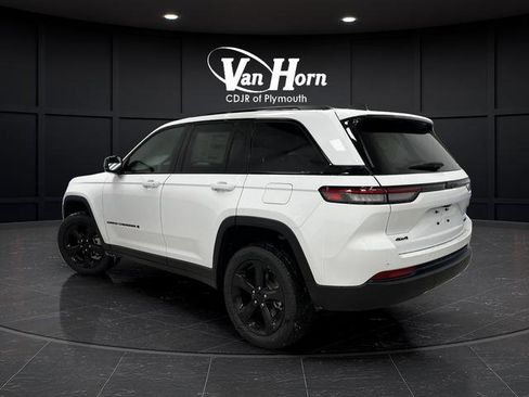 New 2025 Jeep Grand Cherokee Limited w/ Black Appearance Package image 3