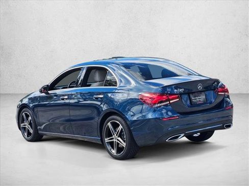 Used 2021 Mercedes-Benz A 220 image 8