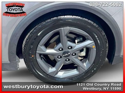 Used 2025 Kia K4 FWD image 14