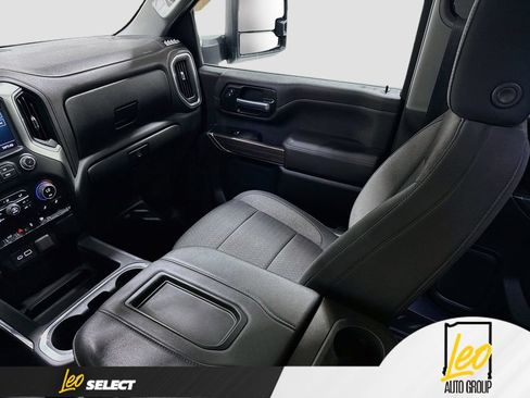 Used 2022 Chevrolet Silverado 2500 LT w/ Convenience Package AWD/4WD image 24