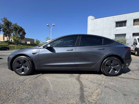 Used 2023 Tesla Model 3 Standard Range RWD image 7