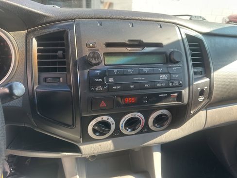 Used 2009 Toyota Tacoma 2WD Access Cab image 17