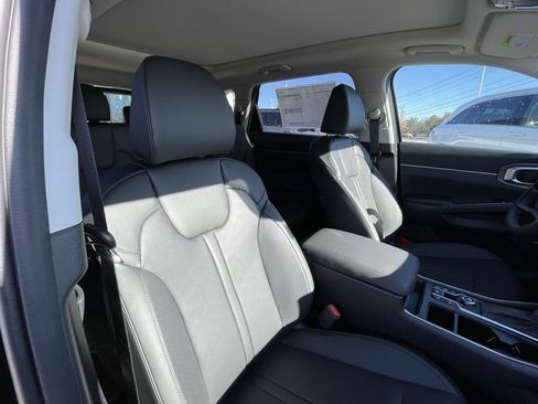 New 2026 Kia Sorento X-Line EX image 33