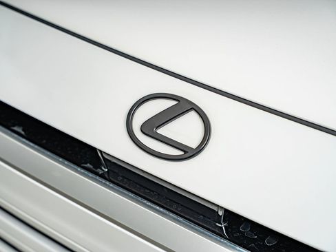 Certified 2026 Lexus TX 350 AWD w/ Technology Package image 12