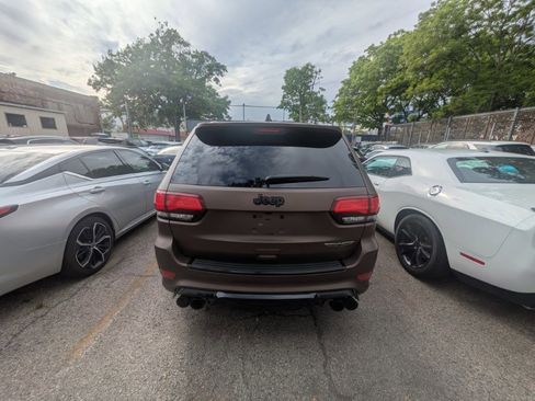 Used 2018 Jeep Grand Cherokee Trackhawk AWD/4WD image 25