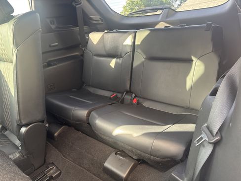 Used 2022 Mitsubishi Outlander SEL image 11