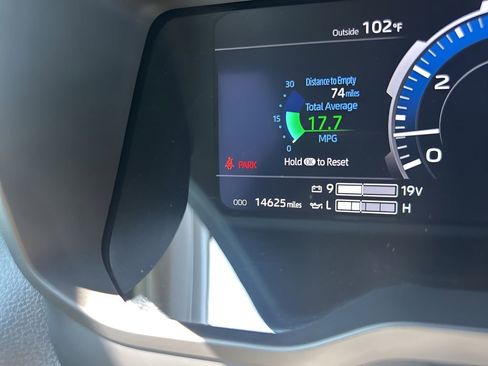 Used 2024 Toyota Tundra Limited image 25