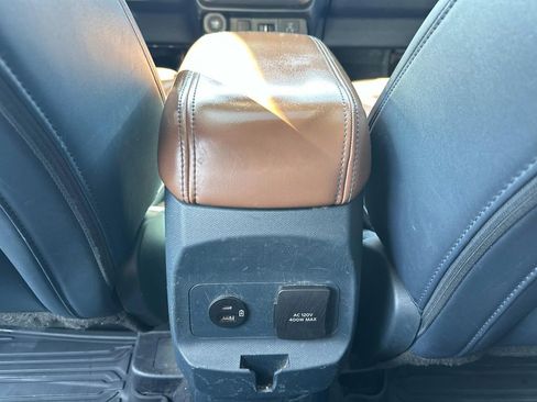 Used 2023 Ford Maverick Lariat w/ Lariat Luxury Package AWD/4WD image 14