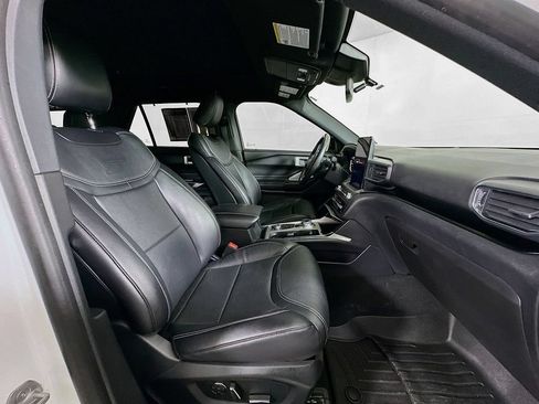 Used 2020 Ford Explorer ST w/ ST Street Pack AWD/4WD image 12