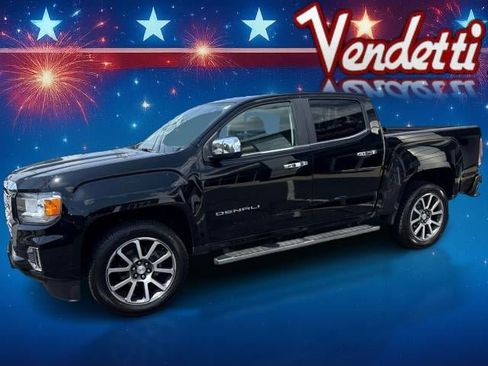 Used 2022 GMC Canyon Denali AWD/4WD image 1