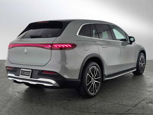 Used 2023 Mercedes-Benz EQS 450+ SUV image 3