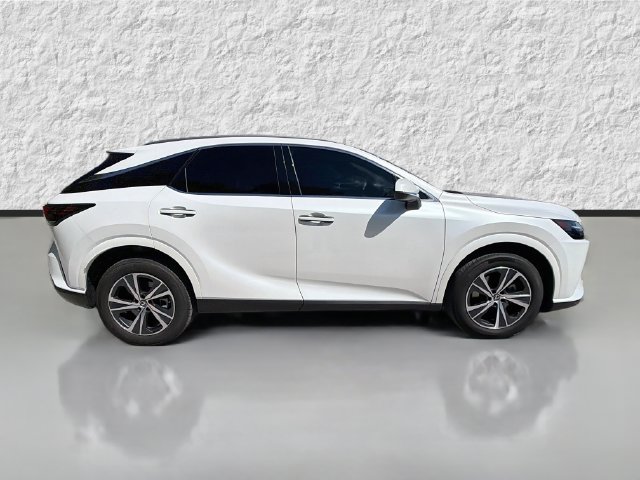 Used 2025 Lexus RX 350h w/ Accessory Package AWD/4WD image 2