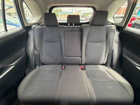 Used 2022 Toyota RAV4 LE AWD/4WD image 28