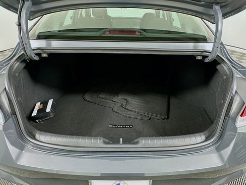 Used 2023 Hyundai Elantra SEL image 24