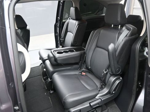 Used 2026 Honda Odyssey EX-L image 18
