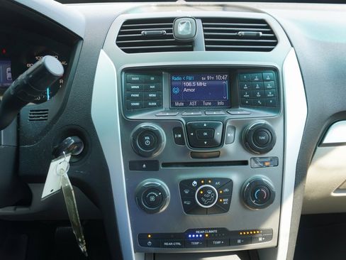 Used 2014 Ford Explorer FWD image 8
