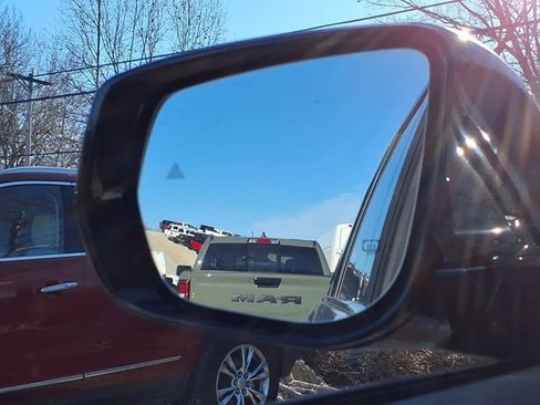 New 2025 Jeep Grand Cherokee Limited w/ Trailer Tow Package AWD/4WD image 18