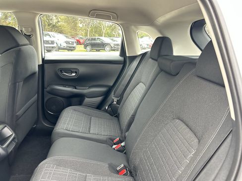 Certified 2024 Honda HR-V LX image 48