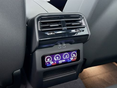 New 2026 BMW i5 eDrive40 w/ M Sport Package image 27