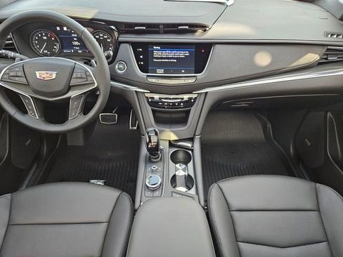 New 2026 Cadillac XT5 Sportv w/ LPO, Red Accent Package image 12