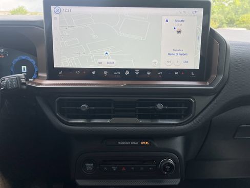 New 2026 Ford Bronco Sport Outer Banks w/ Sasquatch Outer Banks Package AWD/4WD image 4