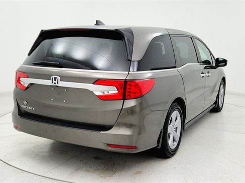 Used 2019 Honda Odyssey EX image 5