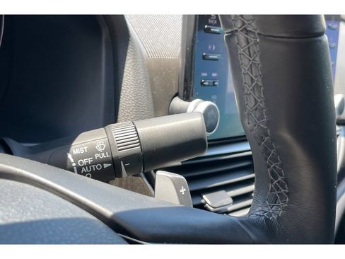Used 2022 Honda Accord Touring image 36