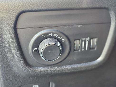 New 2026 Jeep Grand Cherokee L Altitude image 17