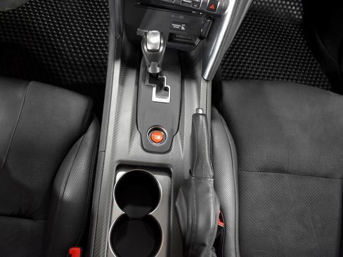 Used 2009 Nissan GT-R Premium AWD/4WD image 27