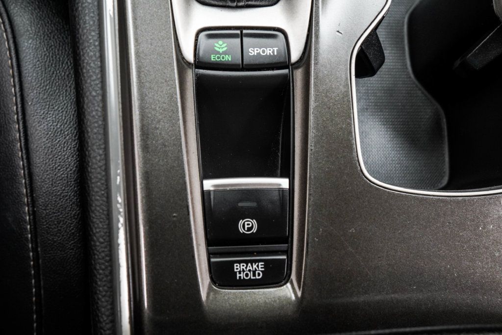 Used 2019 Honda Accord Sport image 24