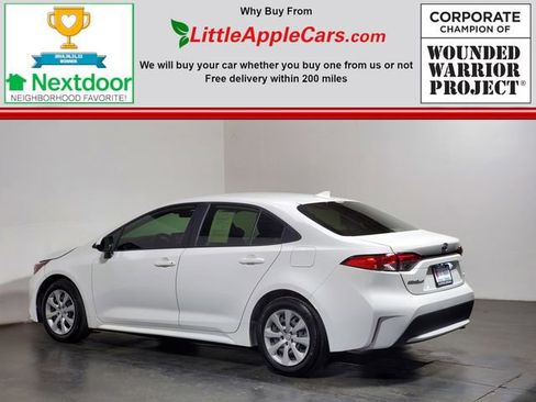 Used 2020 Toyota Corolla LE image 26