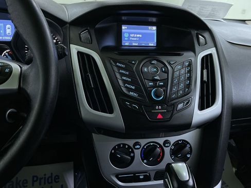 Used 2014 Ford Focus SE w/ Equipment Group 201A image 8