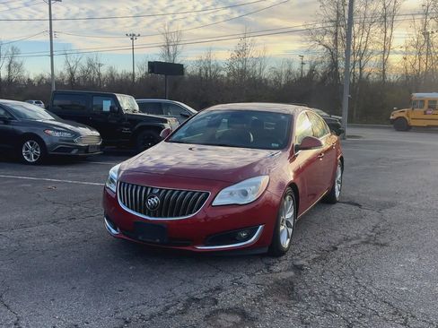 Used 2014 Buick Regal image 4