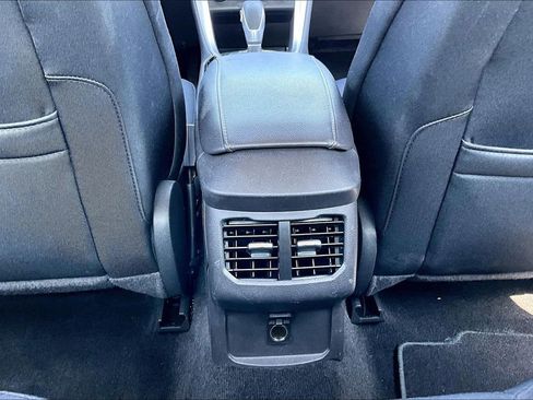 Used 2013 Ford Fusion SE FWD image 20
