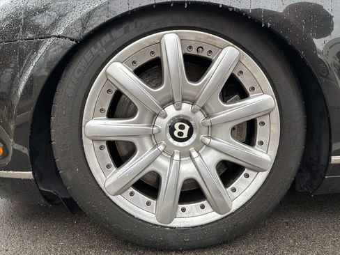 Used 2005 Bentley Continental GT image 12