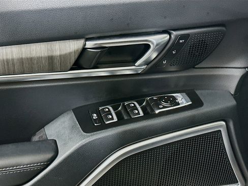 Used 2024 Kia Telluride SX FWD image 15